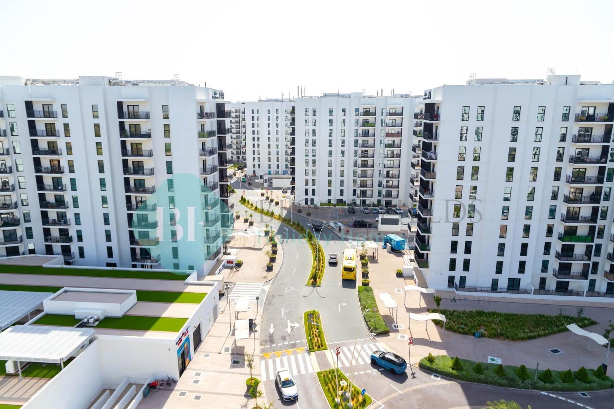 Bloomfields Stu Partial Canal View In Waters Edge Abu Dhabi Exterior foto